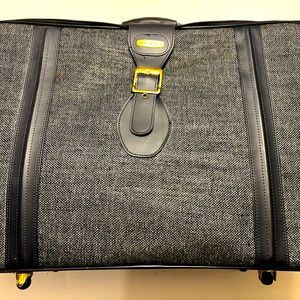 Vintage Fifth Avenue tweed luggage set